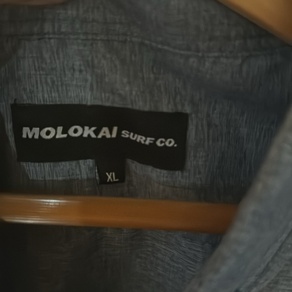 Men’s casual button down shirt - Picture 3 of 4